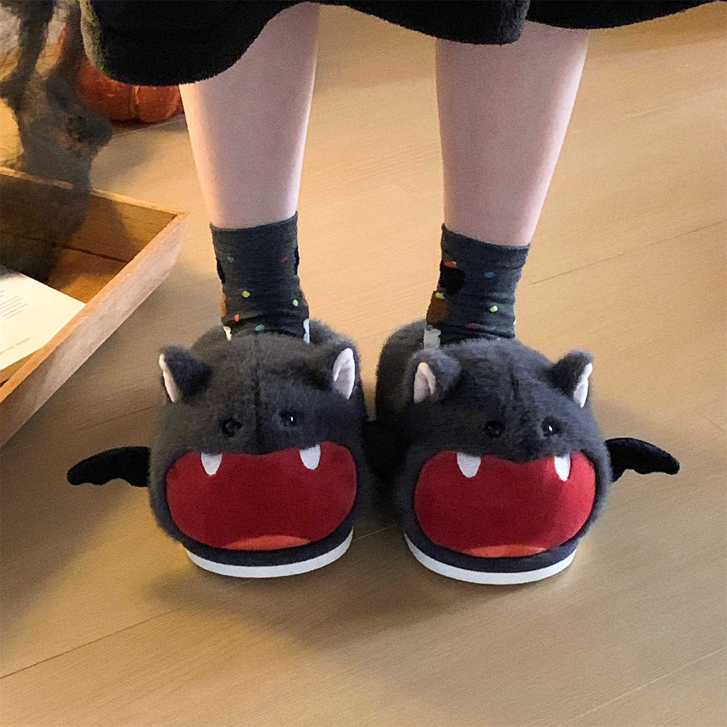 Halloween Bat Plush Slippers W - огляд і ціна Sewing House